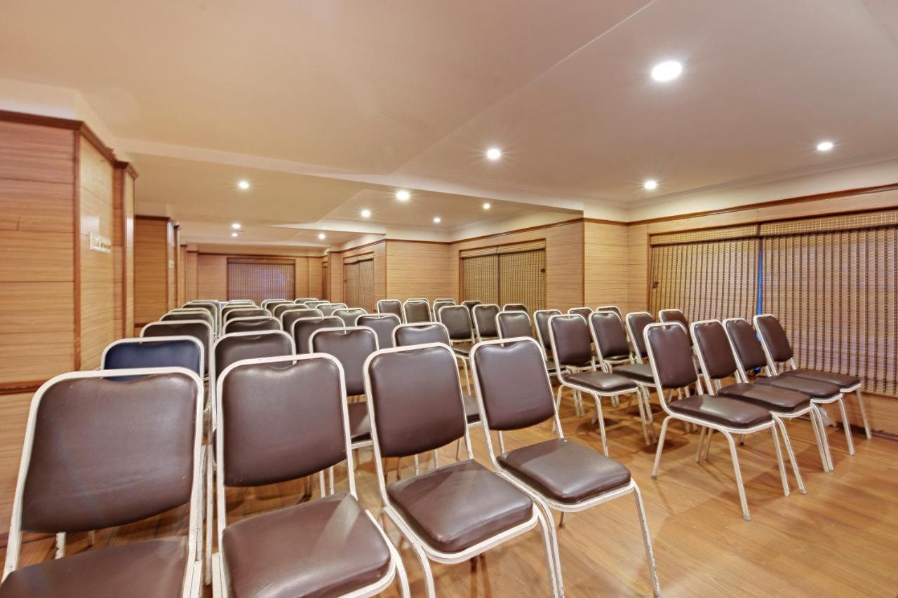 Capital O 41646 Hotel Devi Towers Salem Ngoại thất bức ảnh