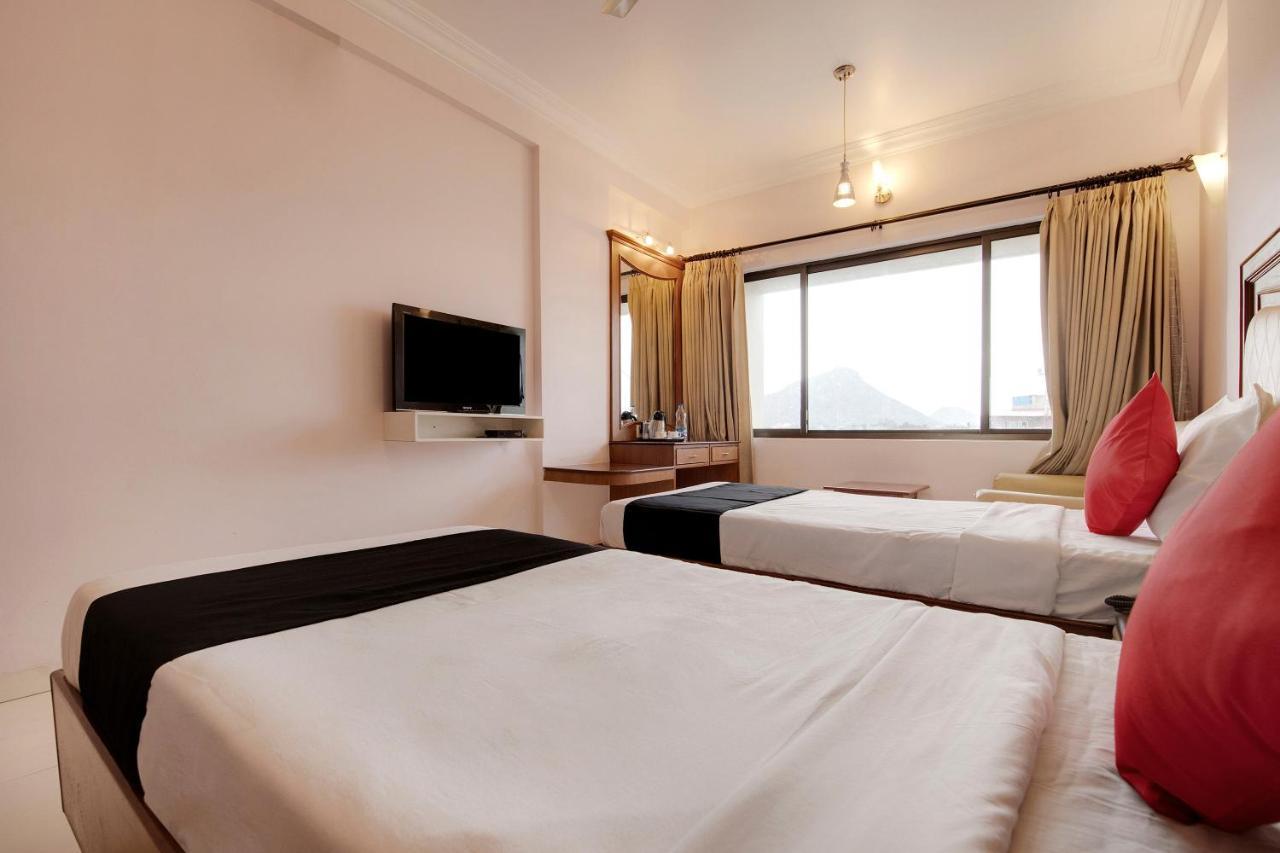 Capital O 41646 Hotel Devi Towers Salem Ngoại thất bức ảnh